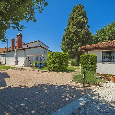 Holiday Nino Holiday home Porec